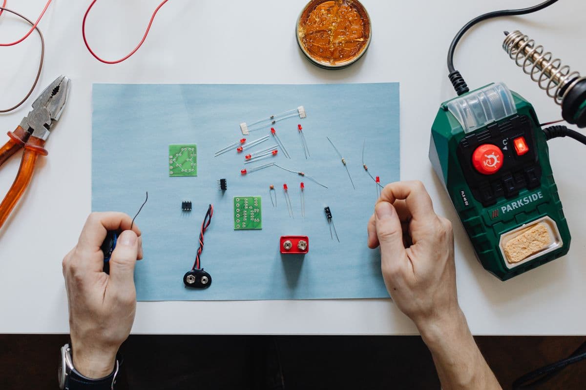 Tools and electronic components on a workbench